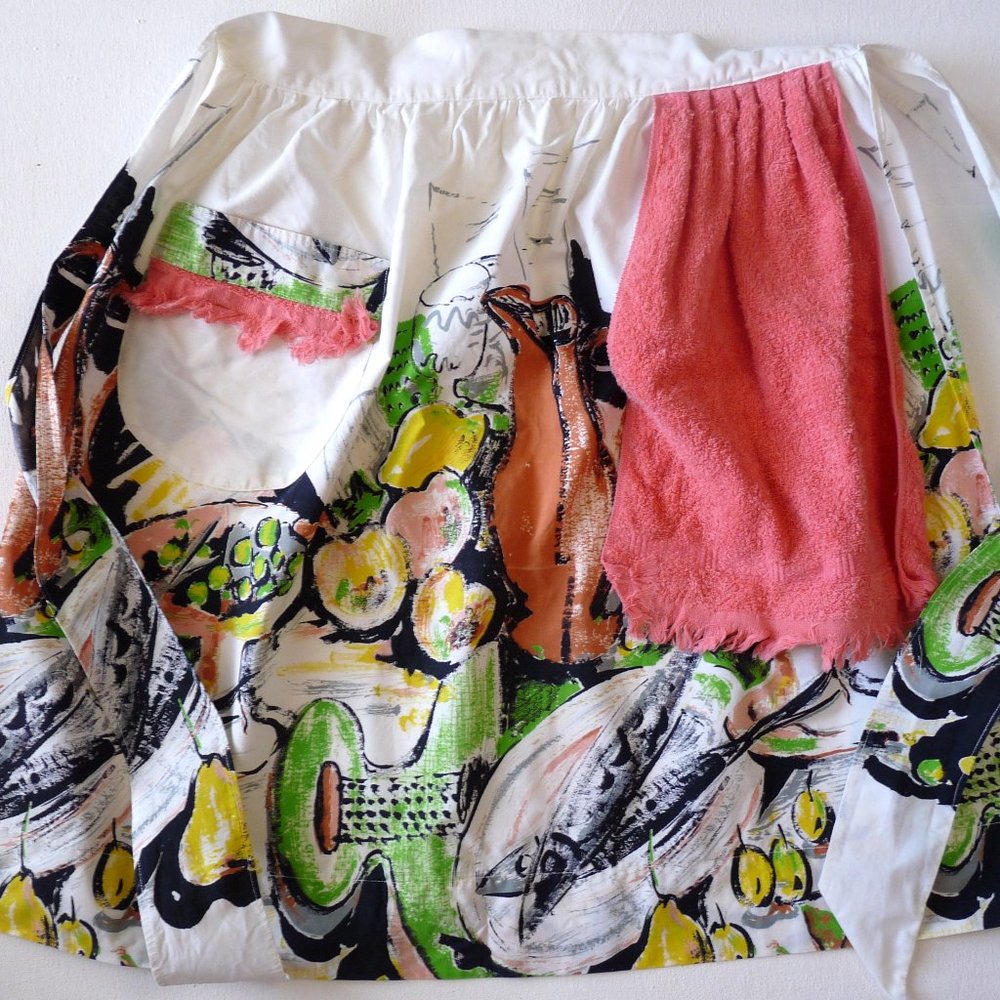 Vintage mid century apron towel cotton print fruit